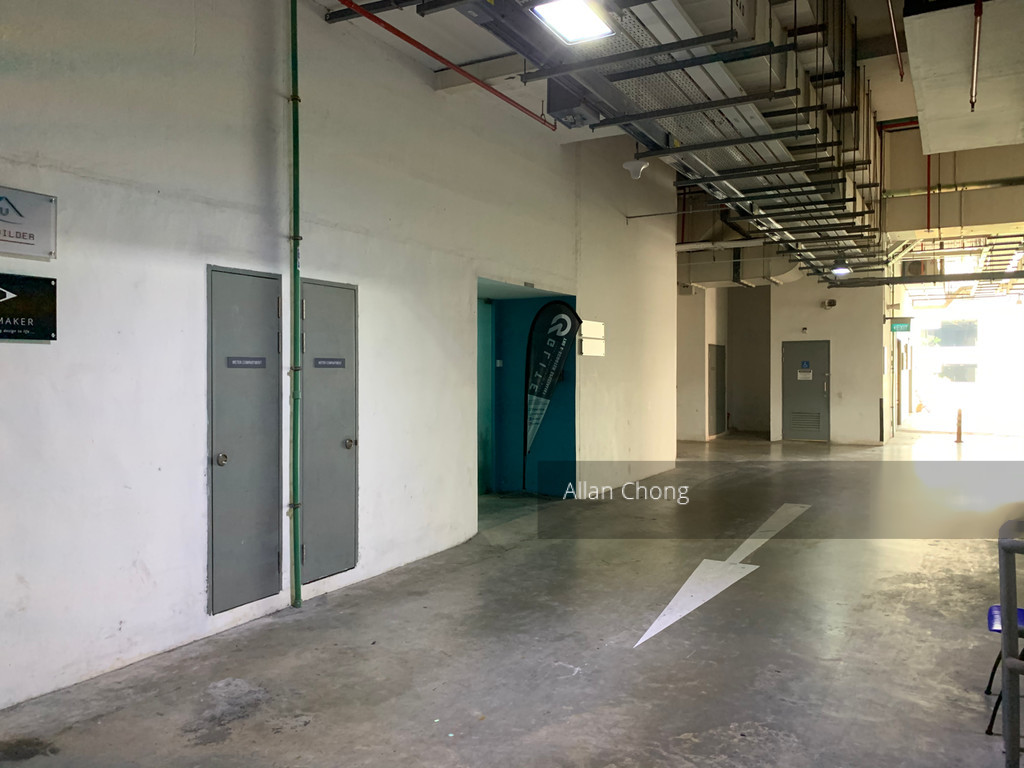 Oxley Bizhub (D14), Factory #211651851